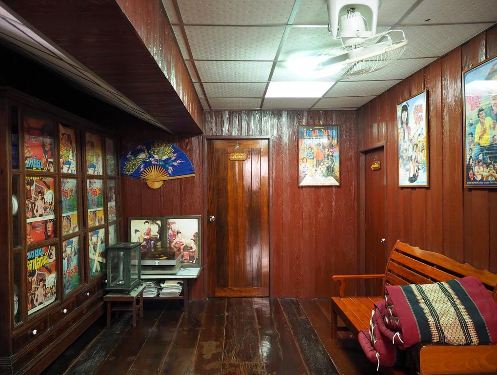 Boobpha Resort Amphawa Bagian luar foto